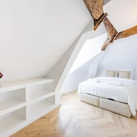 3 Bedrooms Sacree Coeur Place Du Tertre Montmartre Paris Exterior photo